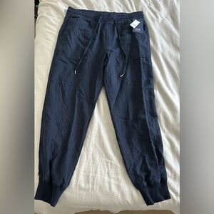 Brand new gap deep wash joggers